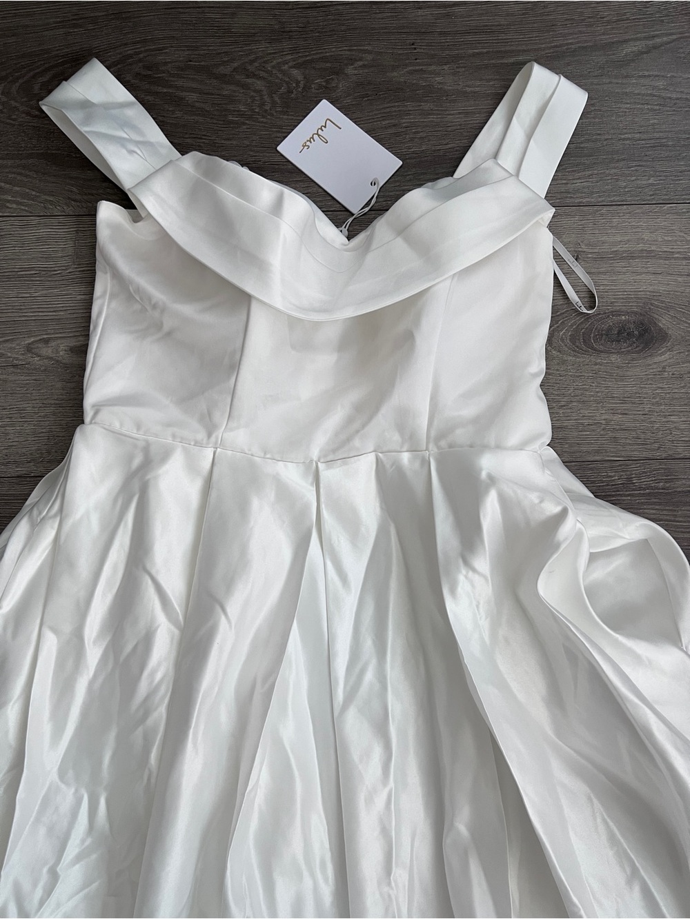 LULUS Extraordinary Vow Off the Shoulder Wedding Gown XS White Bridal Dress FLAW - Picture 6 of 10